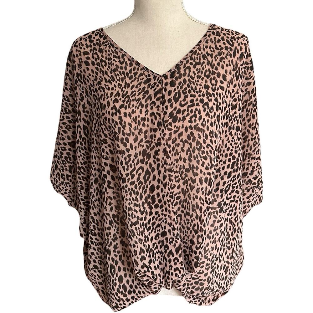 Umgee Leopard Animal Print V-Neck Short Sleeve Blouse Tan Black S Lagenlook
